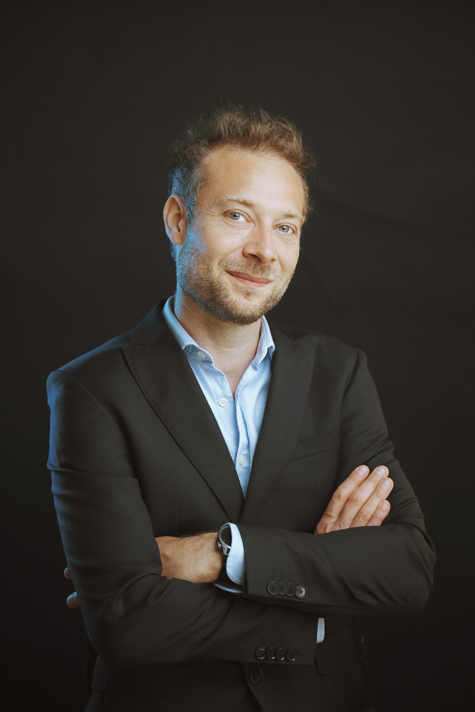 professional headshot geneva