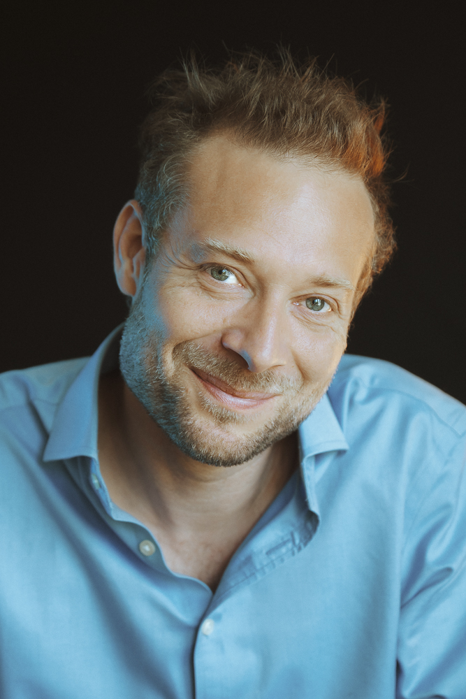 headshot nyon professional portraits